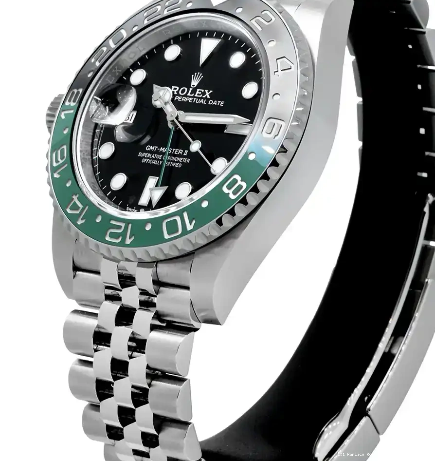 PrestigiousJewelrys 126720VTNR Stainless Steel GMT-Master Rolex II 0601